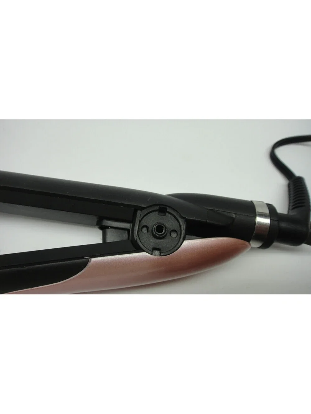 Kensie Ionic Ceramic Hair Straightener 1